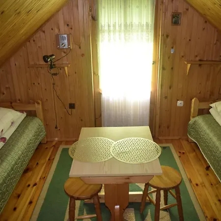 Holiday home Dom Goscinny Azalia *